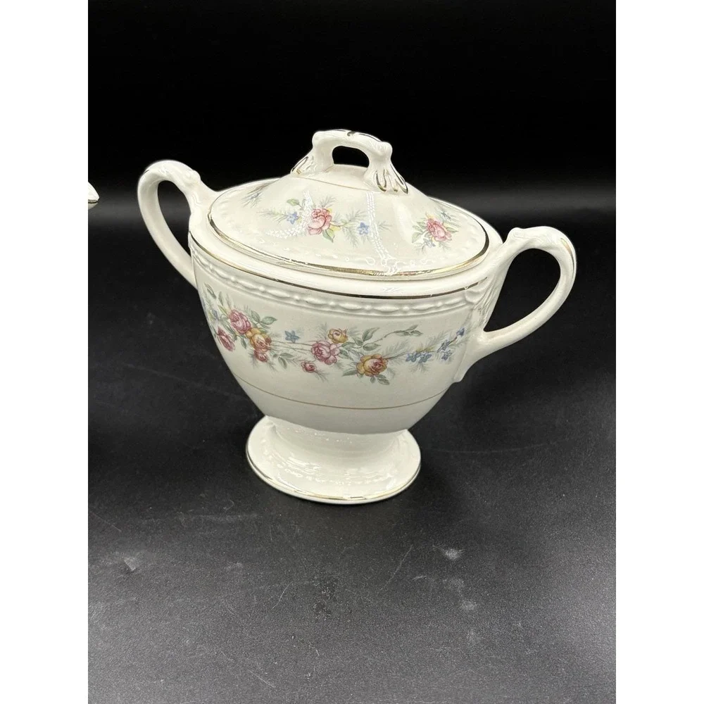Homer Laughlin Eggshell Georgian Creamer & Sugar Bowl w/Lid-Gold Trim EUC